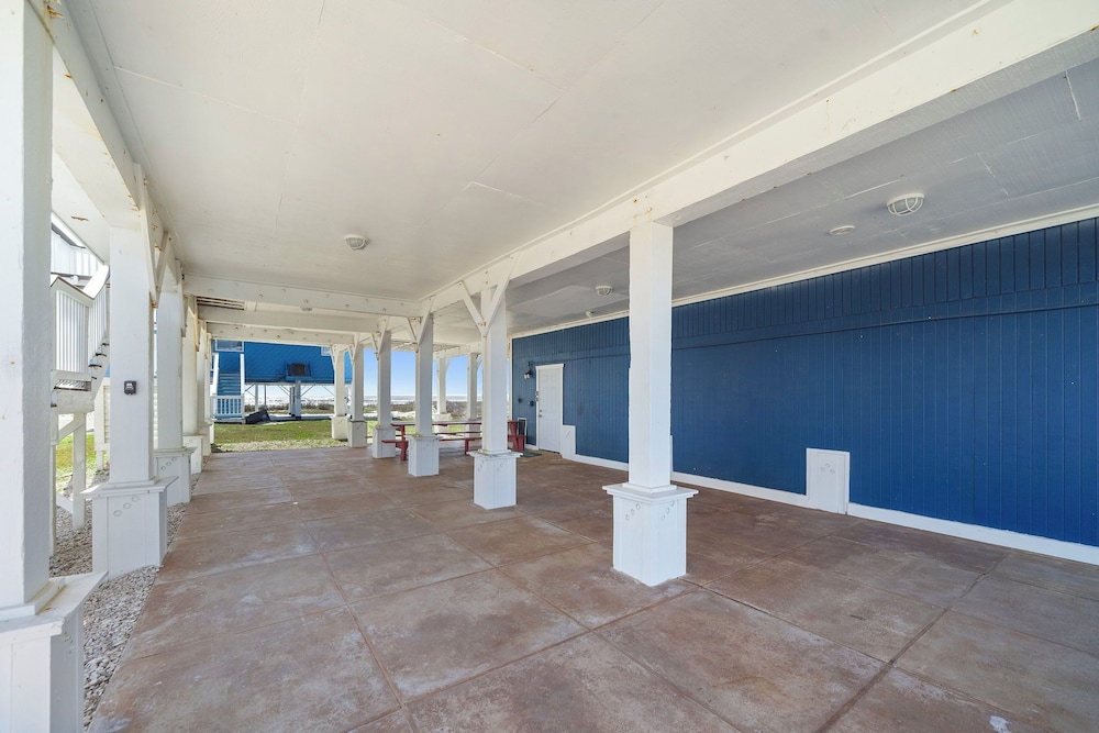 Captain's Manor by Ryson Vacation Rentals
