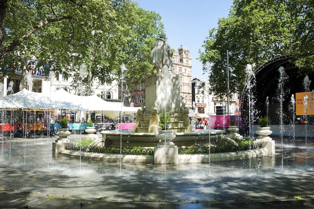 Premier Inn London Holborn