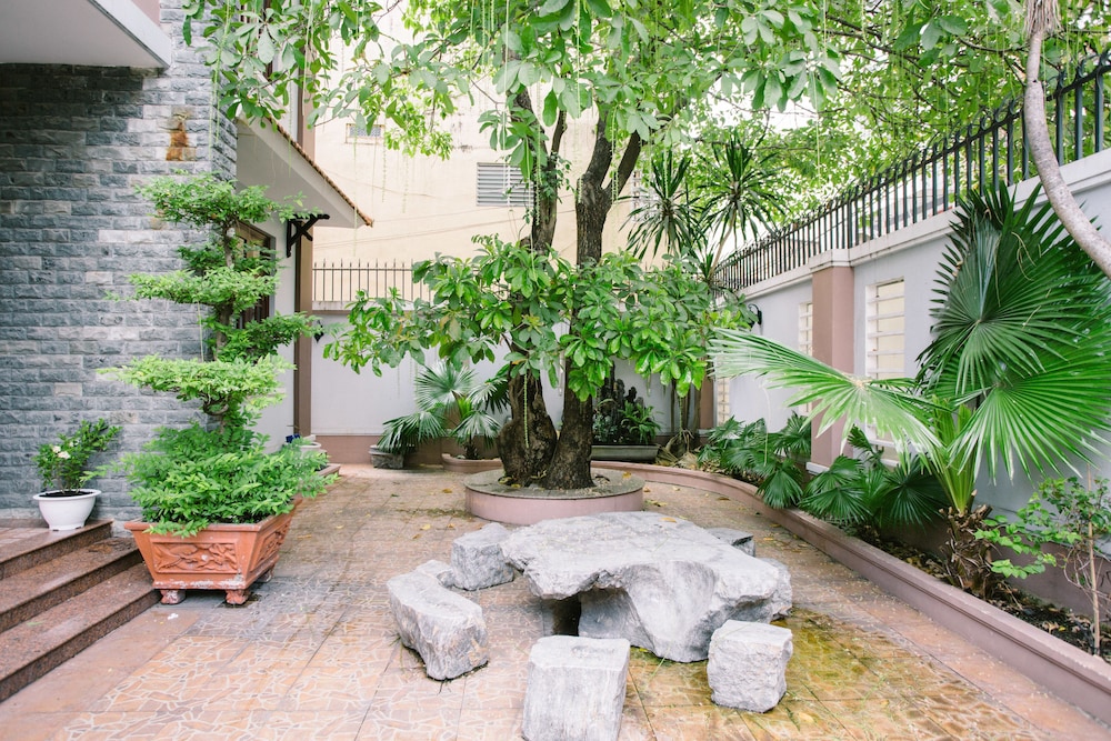 MH Villa