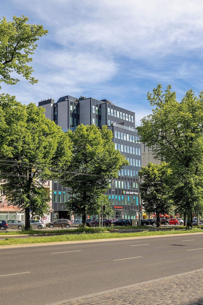 Black & White Szczecin by Renters view 5