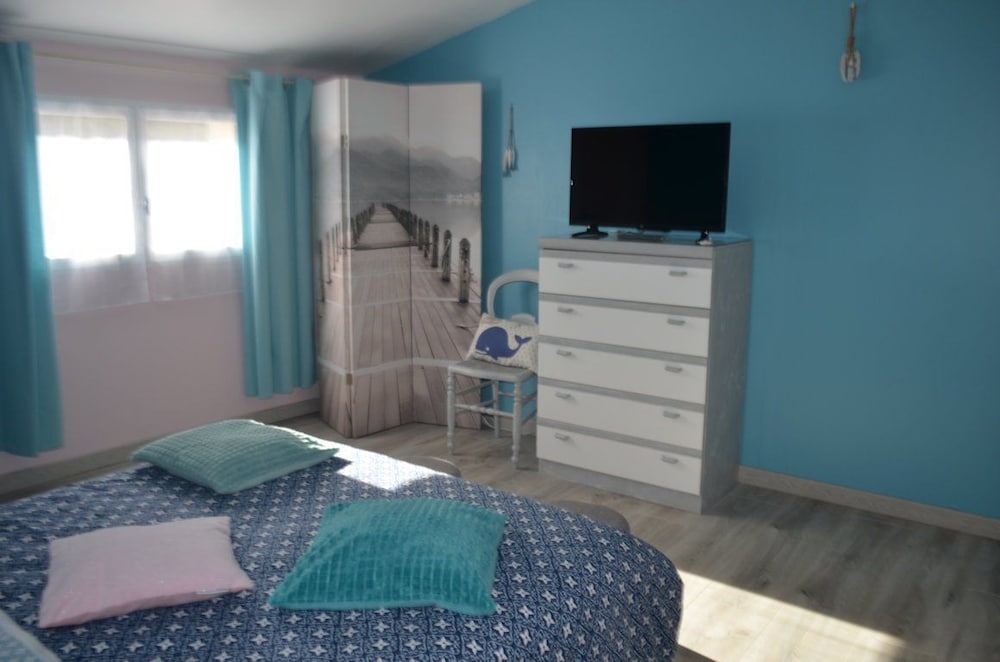 Chambres d'hotes L'Amandier view 2