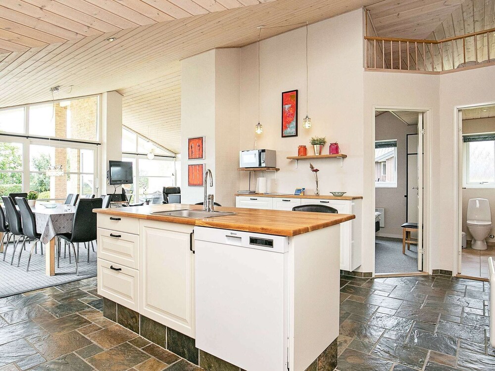 8 Person Holiday Home in Faaborg