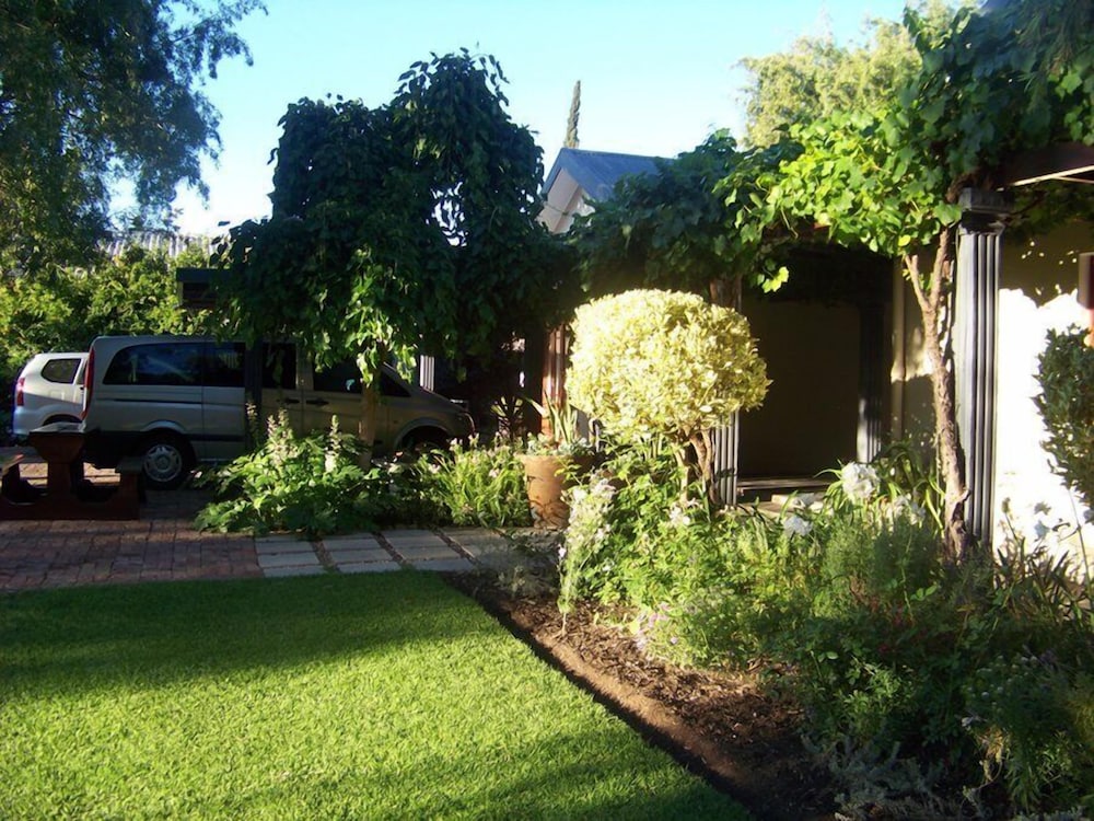 La Paix Guest House
