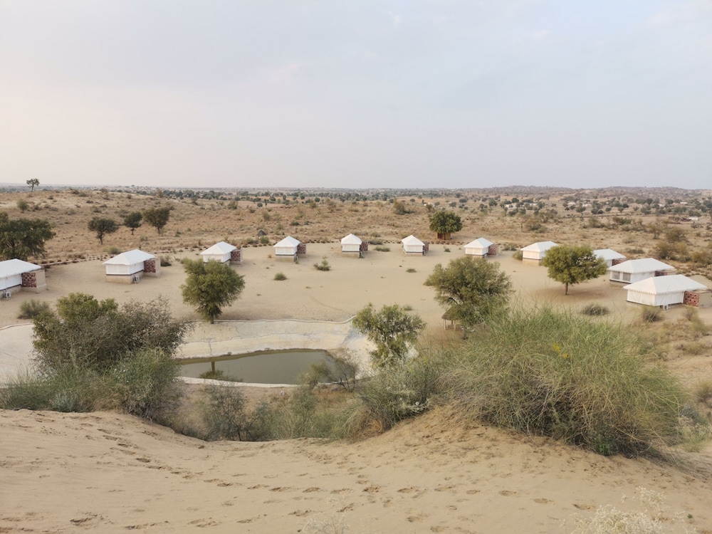 Dhora Desert Resort & Spa By Eight Continents
