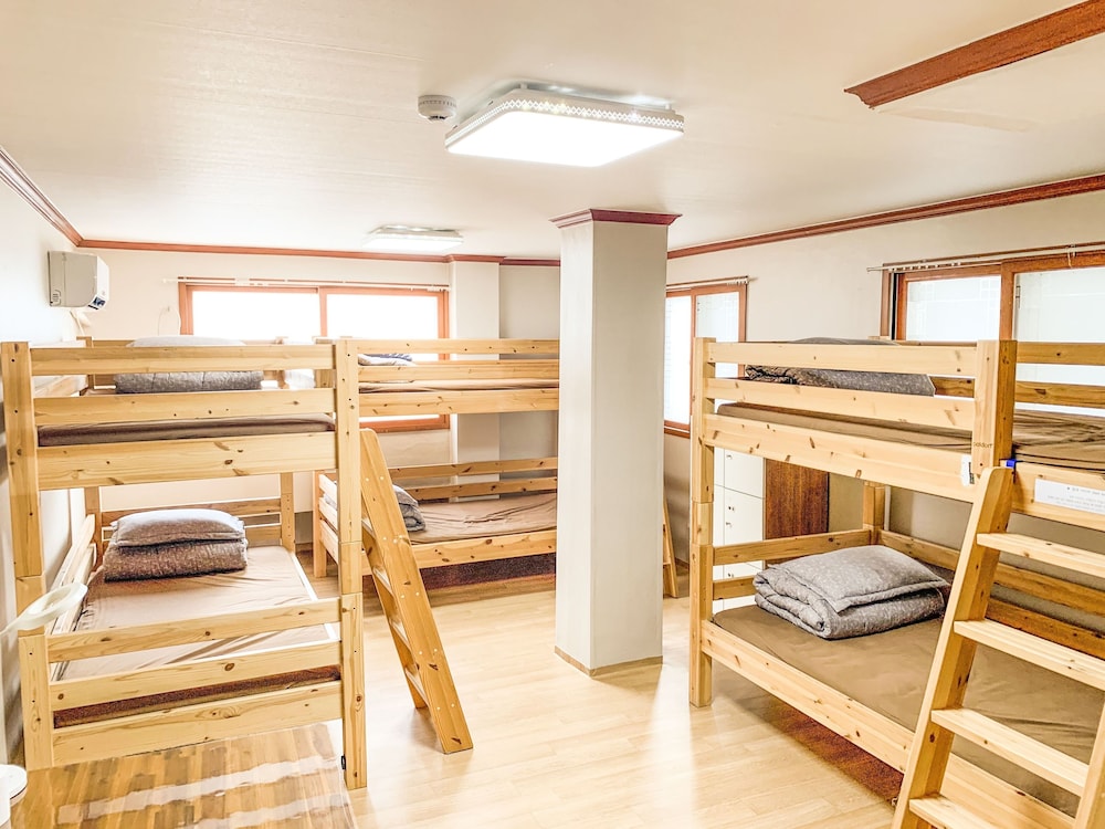 Empathy Guesthouse - Hostel
