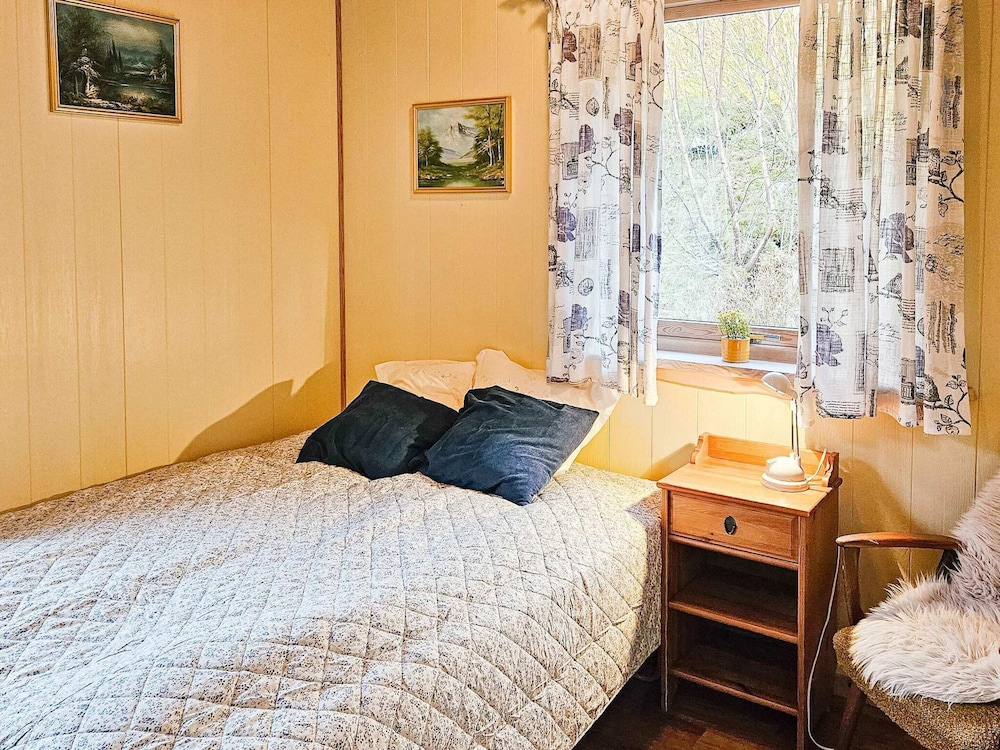 6 Person Holiday Home in Bygstad