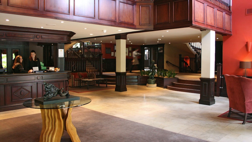 Newbury Vacations - Donnington Valley Hotel and Spa - Property Image 4