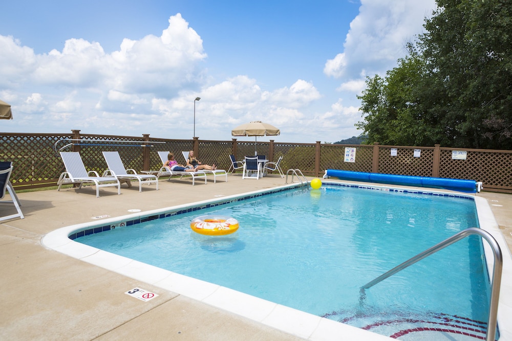 Galena Vacations - Lefevre Inn and Resort - Property Image 4
