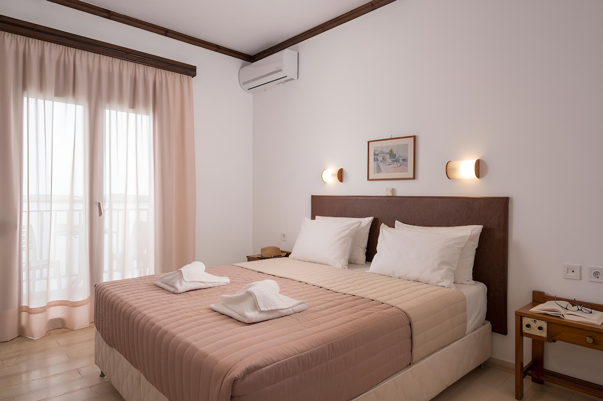 Lena Beach Hotel