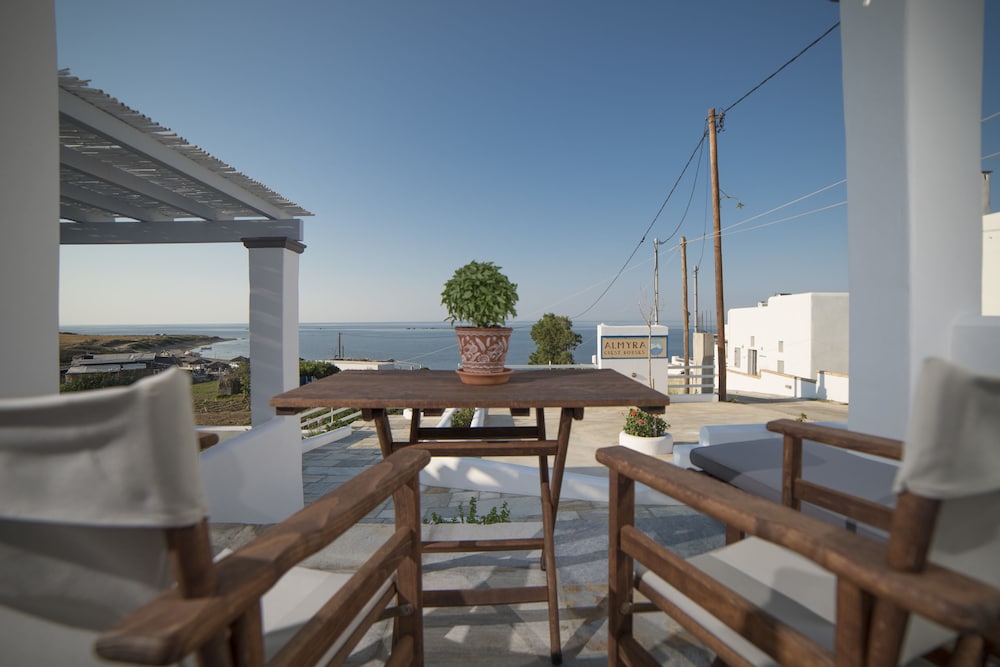 Almyra Guesthouses
