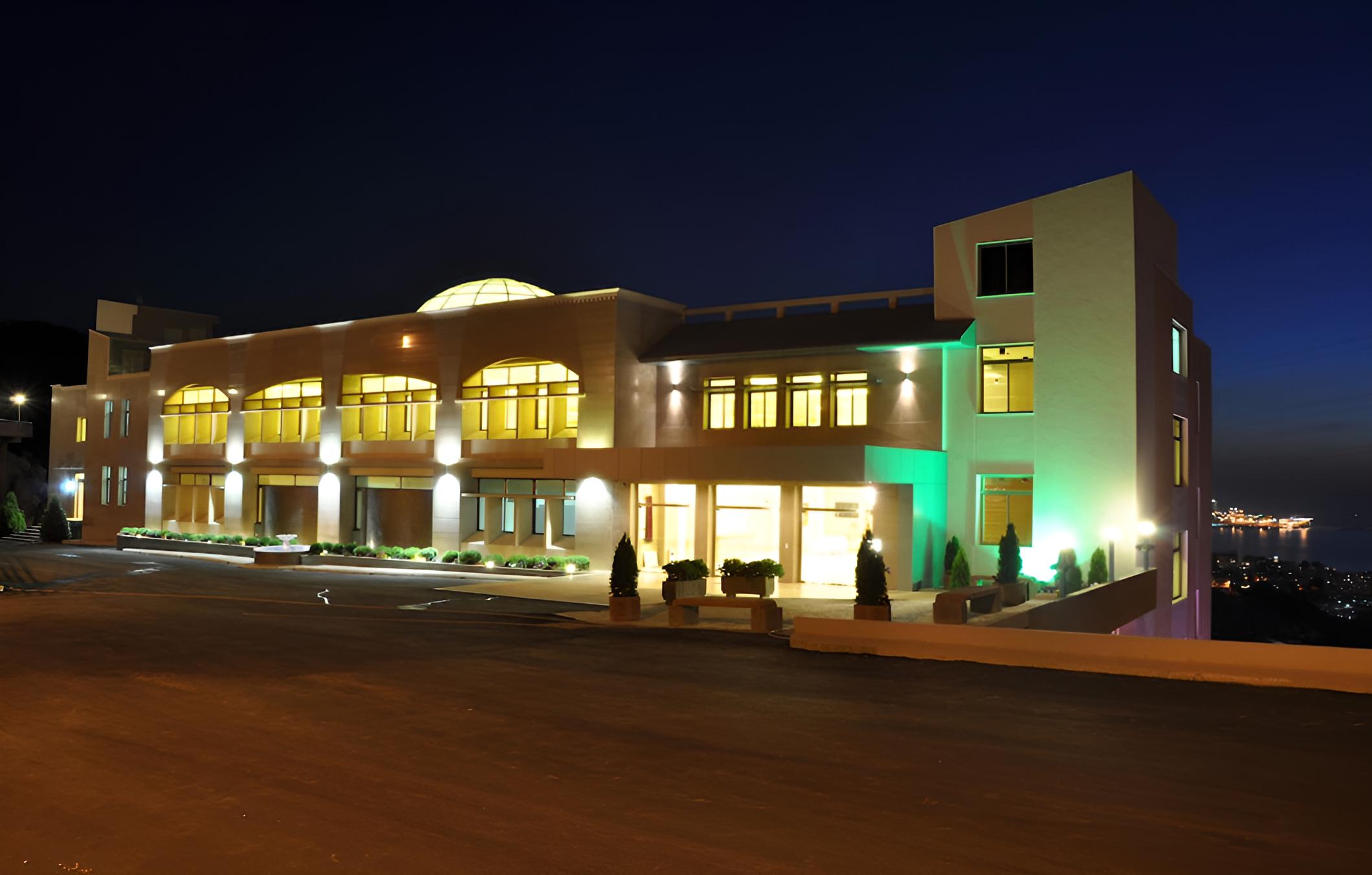 LIQAA Hotel