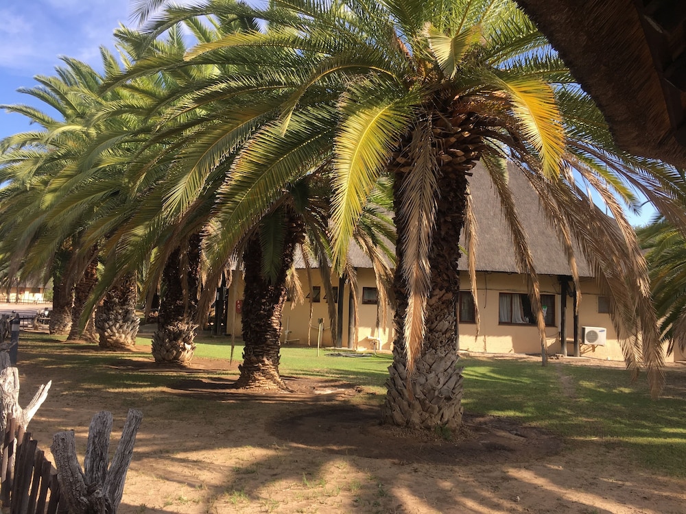Tautona Lodge