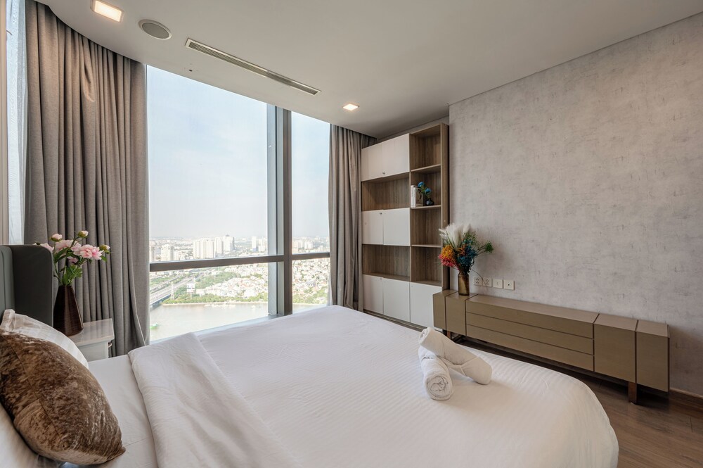 Vinhome Central Park - ADVANTAGE HOME
