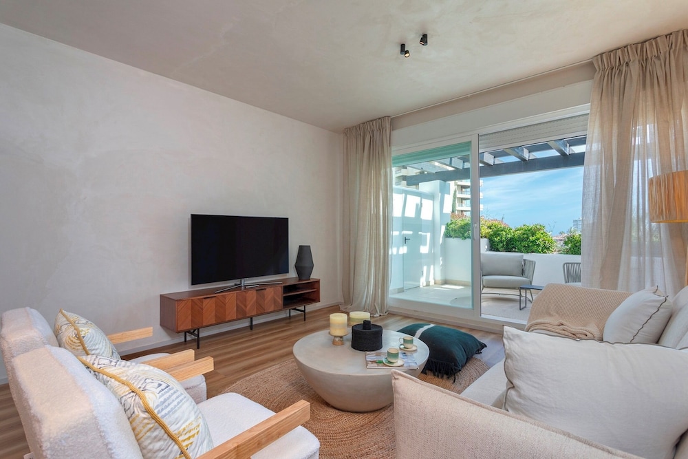 Exclusive Loft With Private Terrace in Marbella. Incosol II