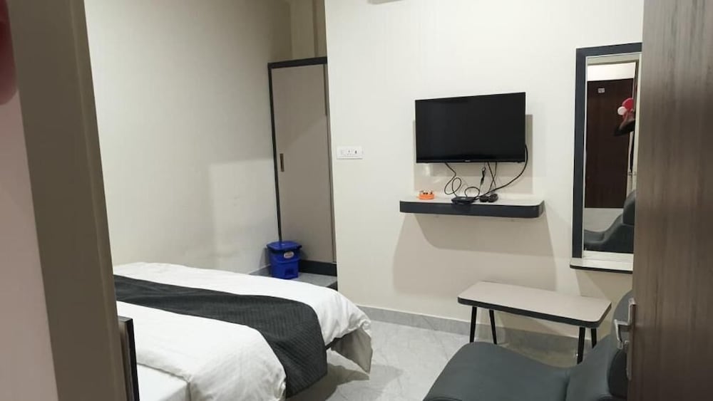 HOTEL SHIVANSH