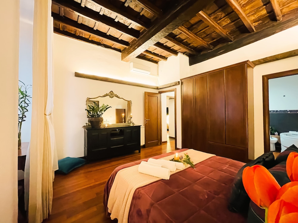 Trevi Fountain Luxury Guesthouse photo 4
