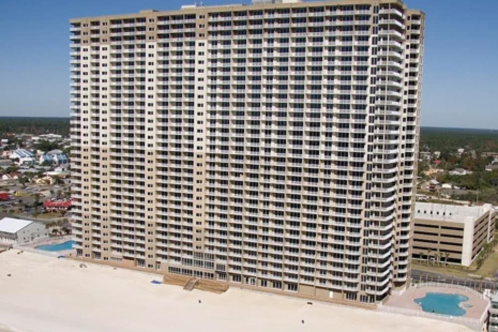 Tidewater 1 Bedroom Apartment