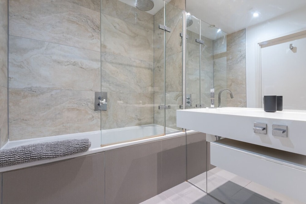 Old Street Gem - Modern Apartment