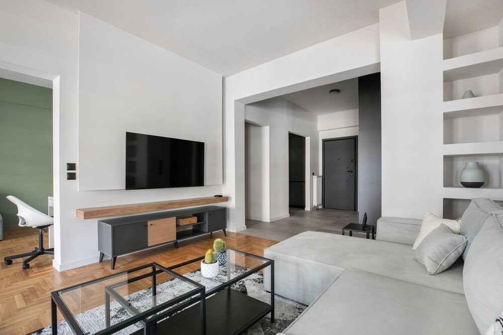 Astoria -Luxury 2-BR Apartment in Athens