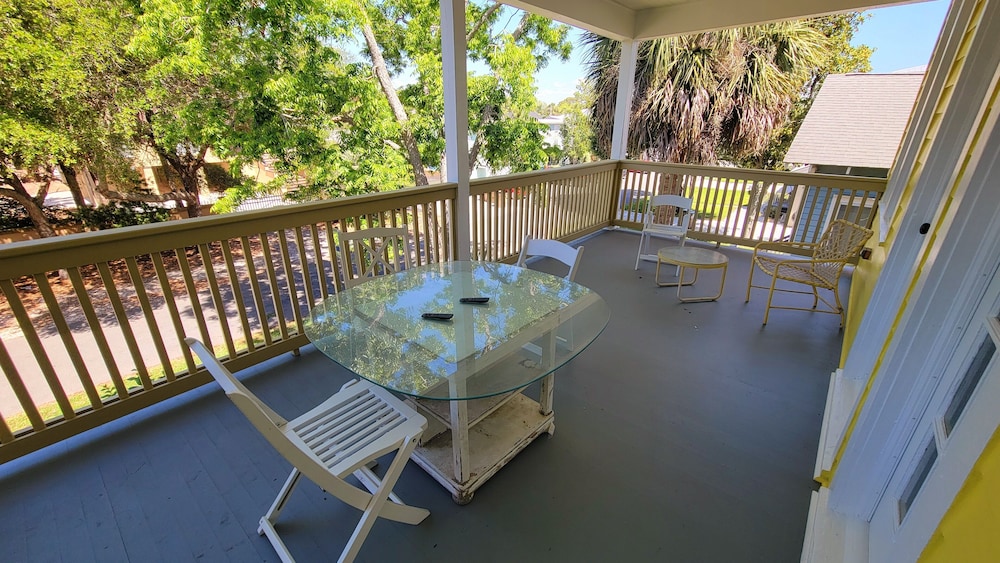 Old Magnolia House by Tybee Vacation Rentals