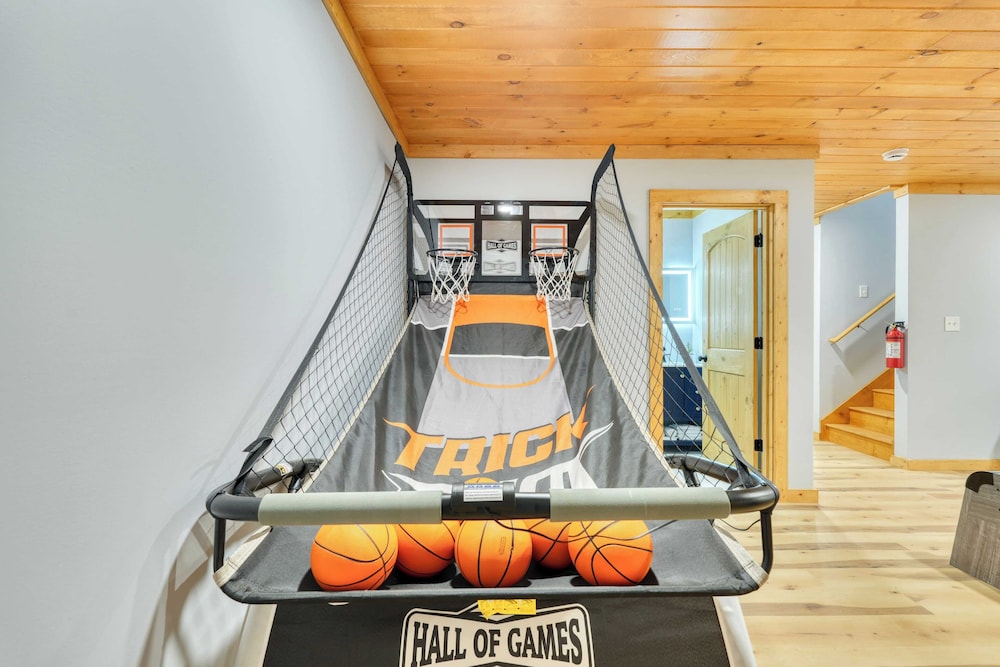 Hot Tub, Game Room & Views Near Downtown Gatlinburg Perfect Too by Avantstay