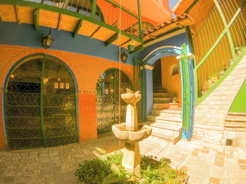 ANATA HOSTEL