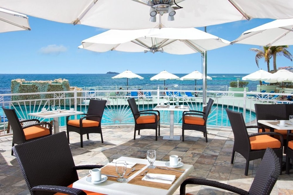 Oyster Bay Beach Resort - Photo 91