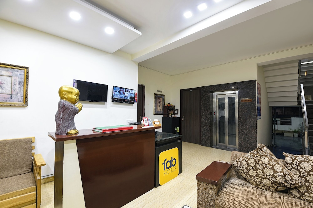 Fabhotel Gazelle
