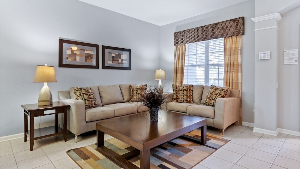 Windsor Hills Resort 6 Bedroom Pool+Spa Home 6 Home