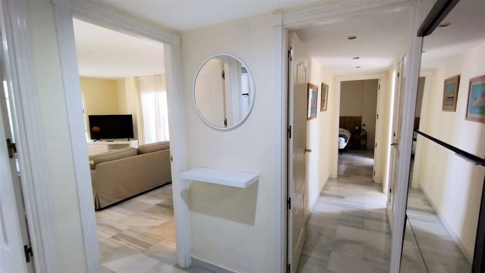 Standard 2 Bedroom Apartment F-3