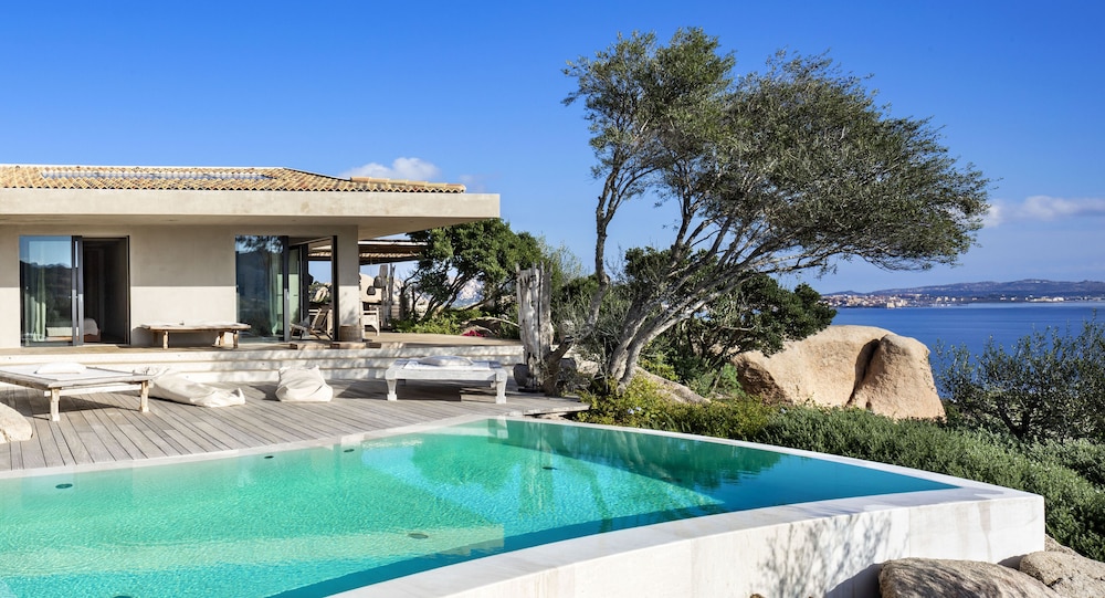 Villa in Porto Rafael, Design, Infinity Pool, Panoramic Sea View, Privacy view 3