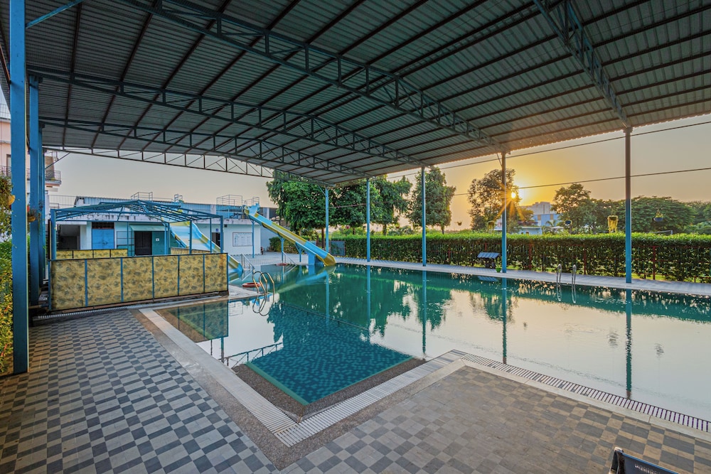 Bamboo Saa Sunrrise Wedding & Wellness Resort, Jaipur