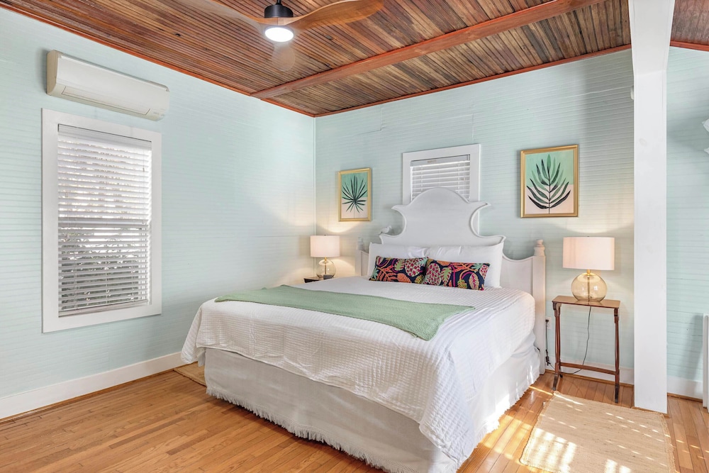 Cake by the Ocean Tybee Vacation Rentals