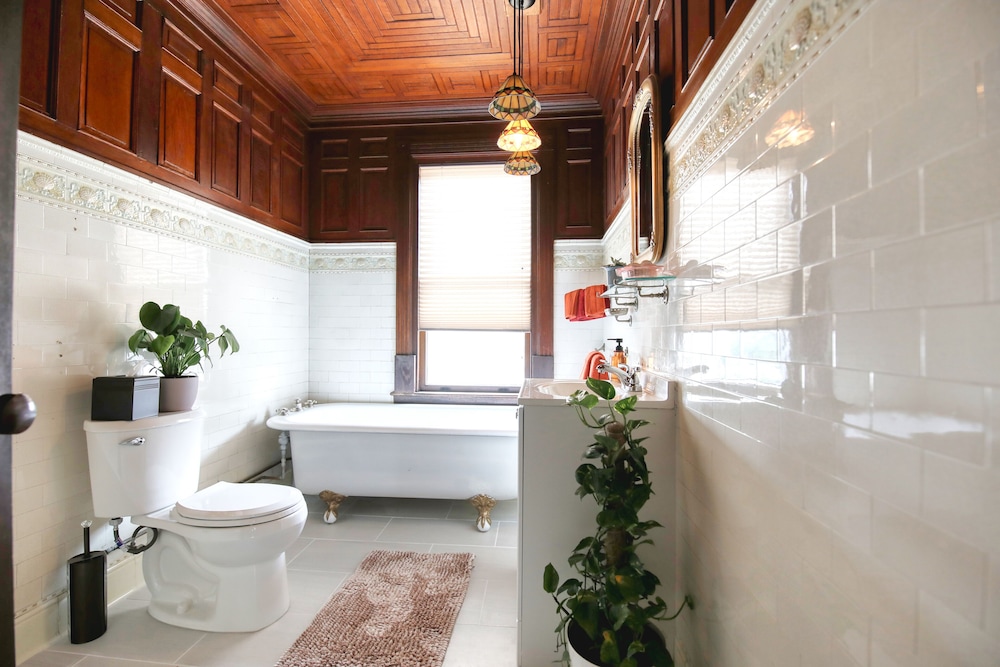 Huddy House Bed & Breakfast