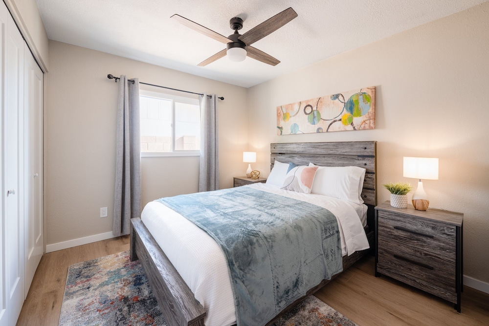 Blue Tides Getaway - Private Pool & Fire Pit