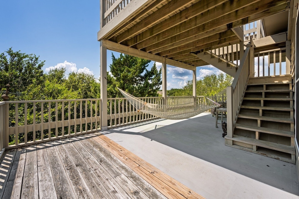 Natural And Serene Home Away From Home 5 Bedroom Home by Peace Vacations view 3