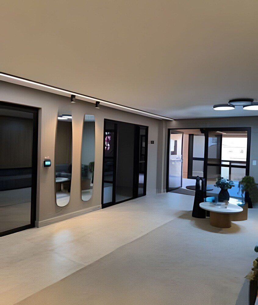 Studio Design 3 - Lions