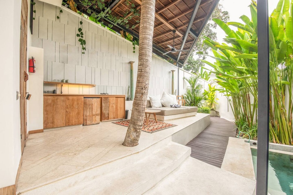 BA Villa 4 1BR Lush 1-br Villa With Pool 4 Mins to Echo Beach