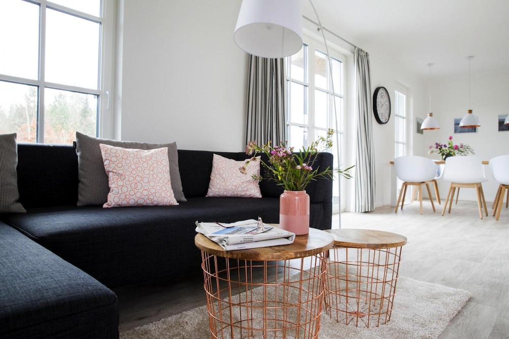 Luxushaus in Bodstedt mit Sauna und Lagune