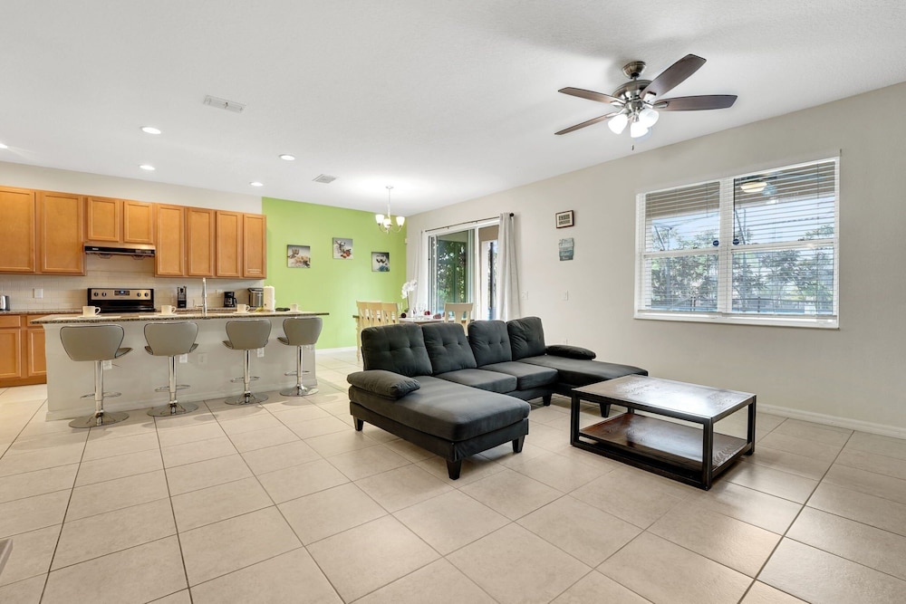 2245ca-providence Resort 6 Bedroom Home