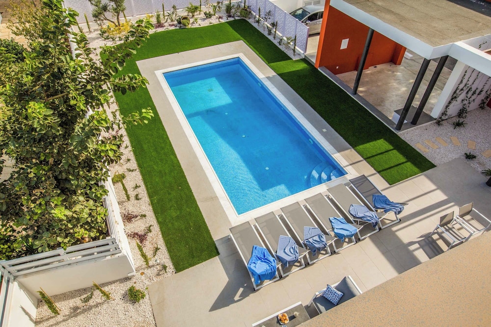 Villa Pontus CR5