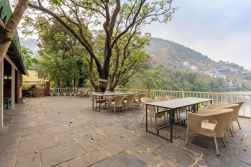 Echor Malusara Lakeview Retreat Bhimtal