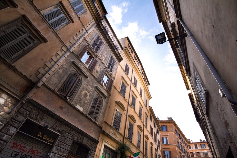 Tor Millina in Piazza Navona