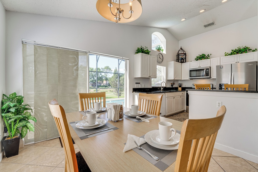 Haines City Home w/ Lanai in Golf Community