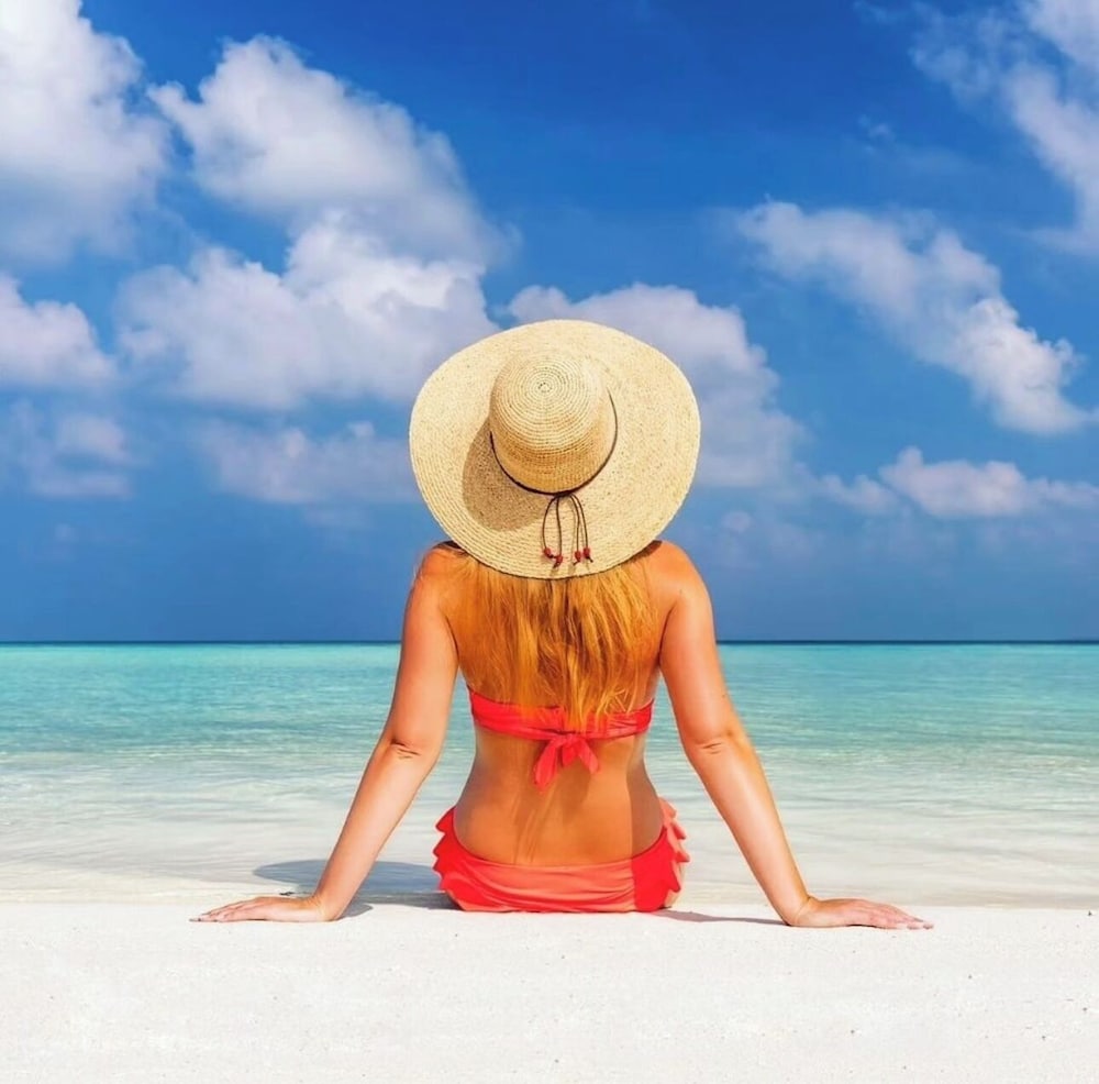 Playa Palmera Beach Front Apartments