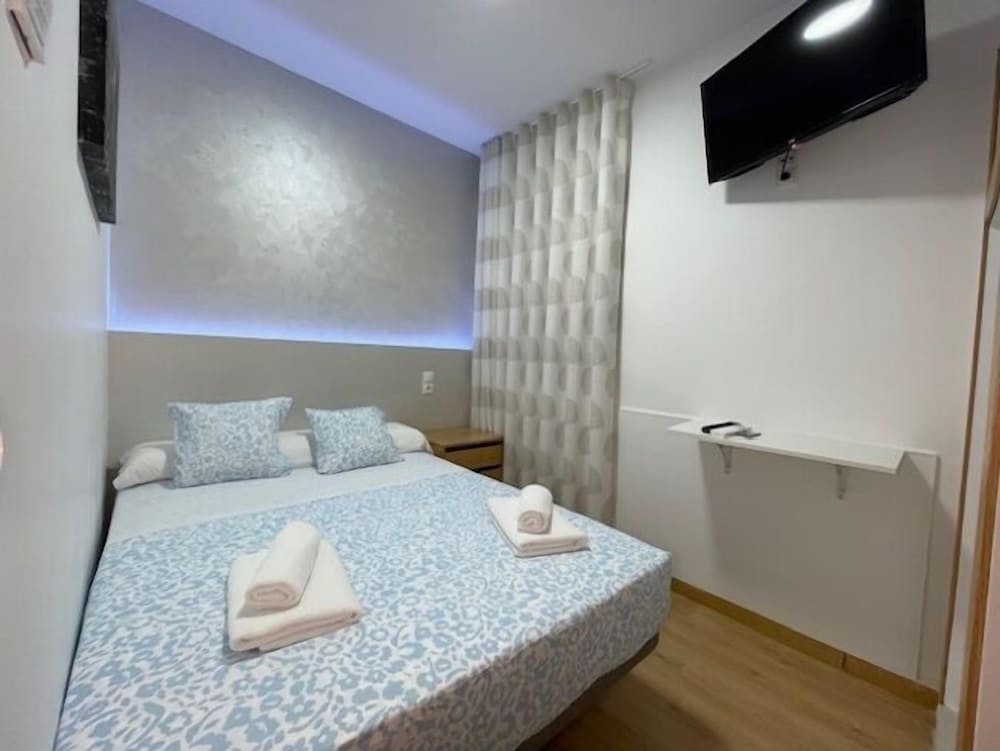 HOSTAL QUINTA SANTILLAN
