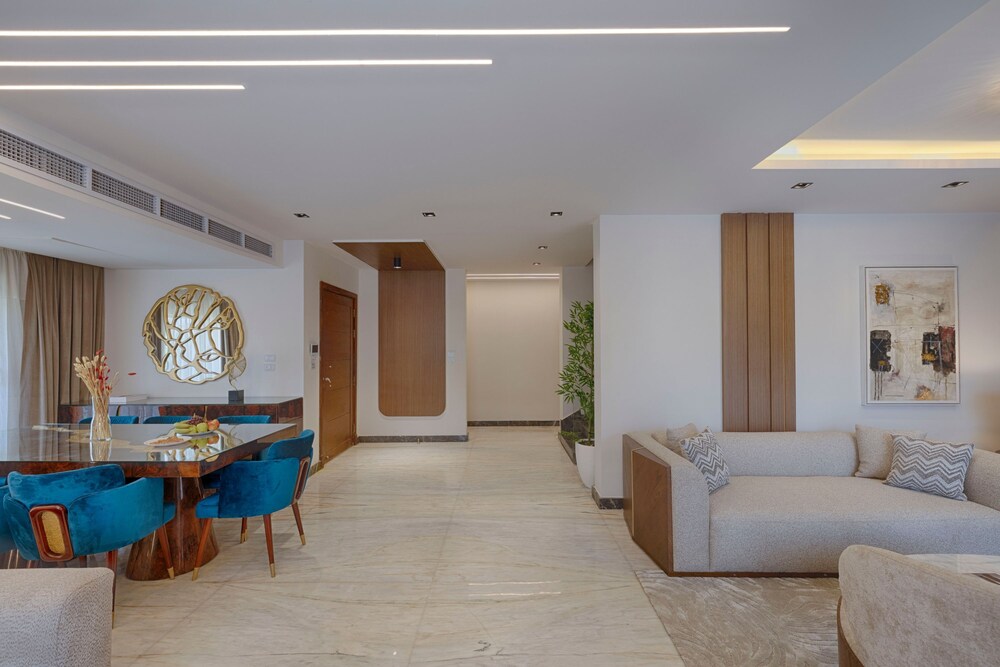 Vesta - Luxury Villa - 3BR - CFC I