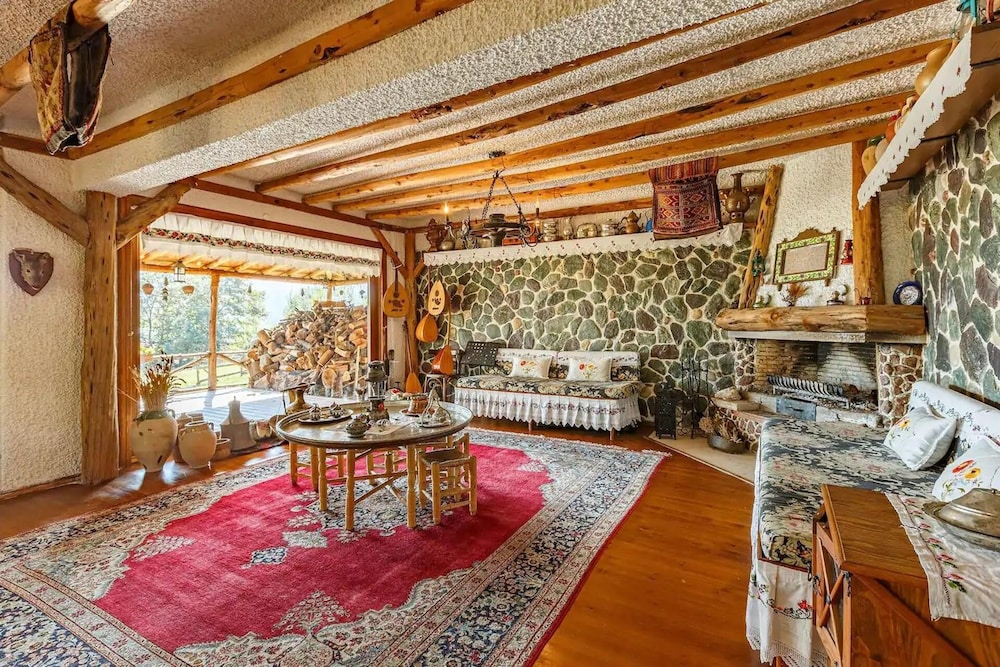 Lake Sapanca Breathtaking Private Villa Retreat