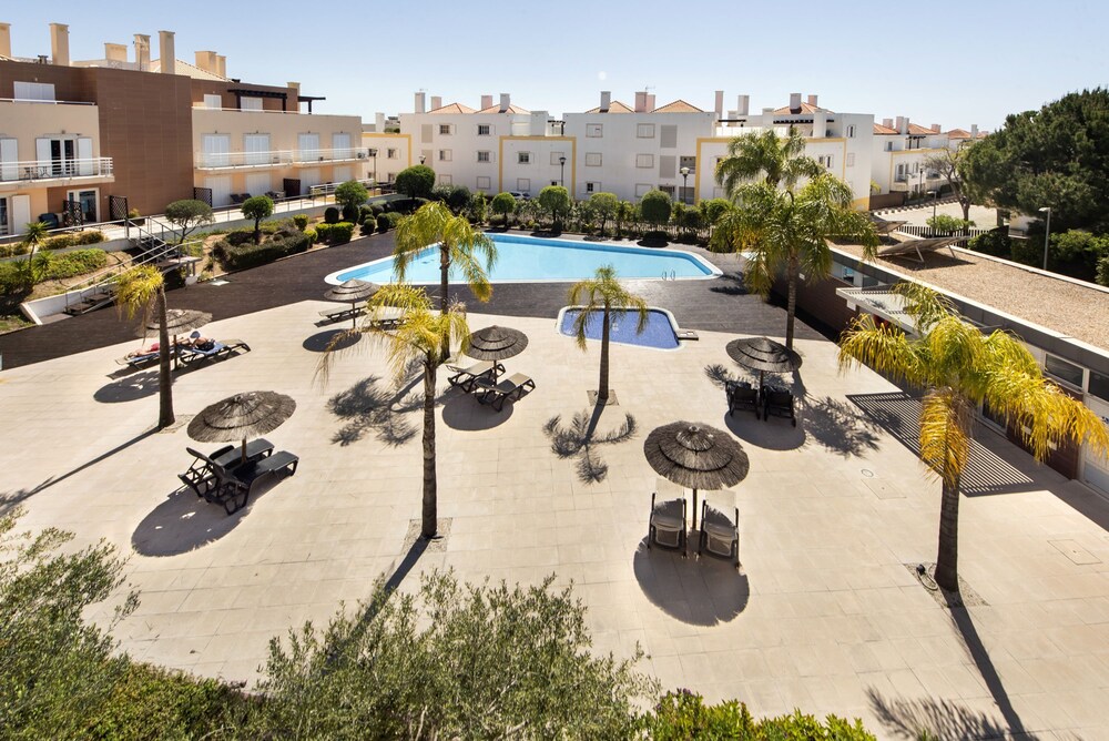 CG 12D - Cabanas Gardens