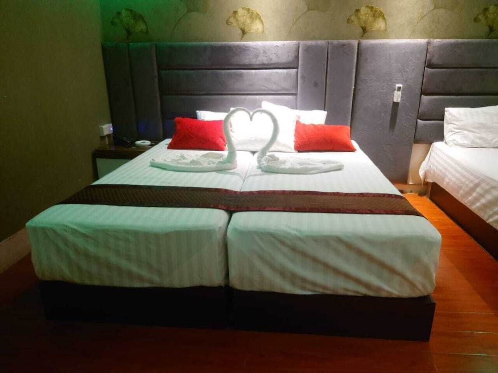 Rezala Restaurant Catering & Residence